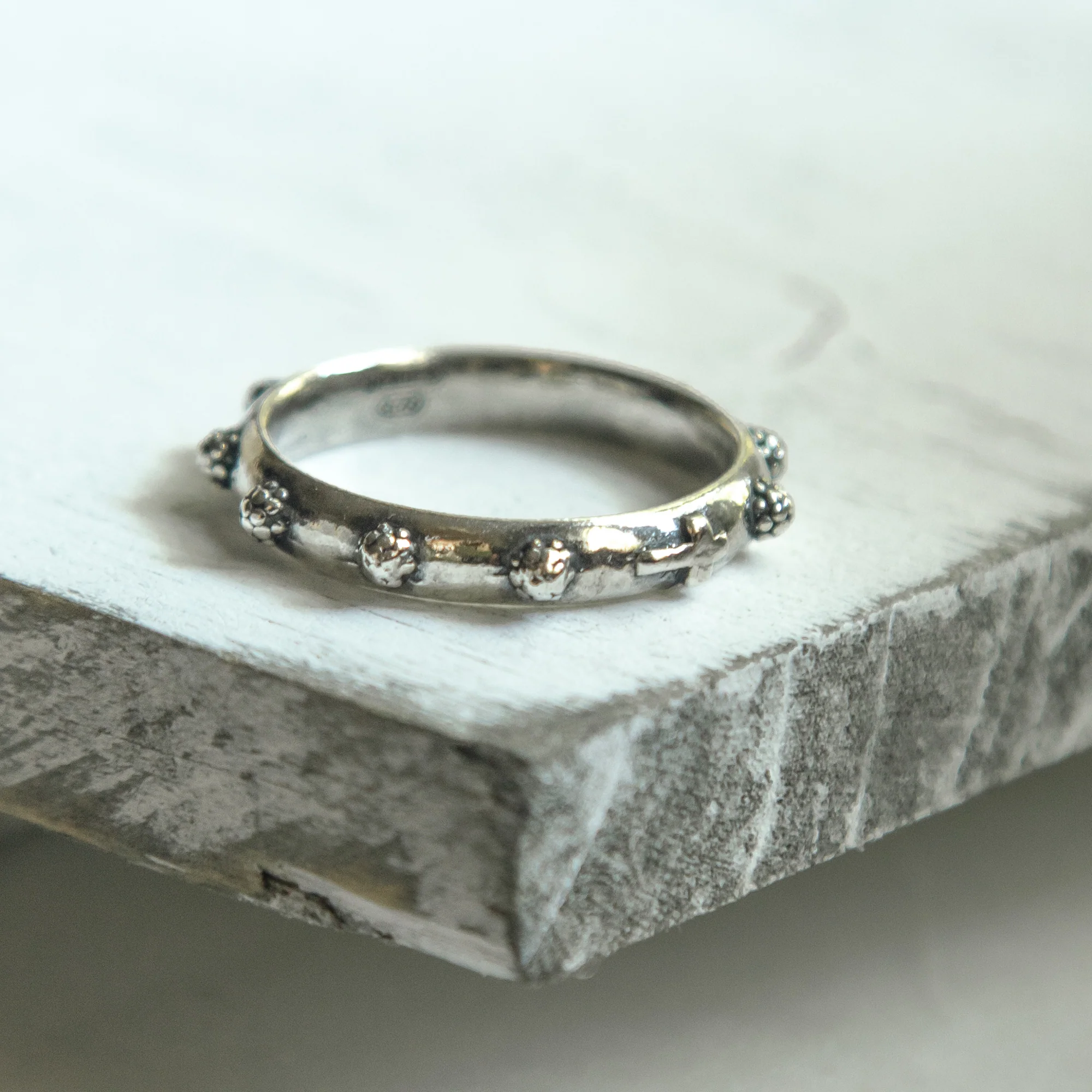 Bright Silver Finger Rosary - Image 3
