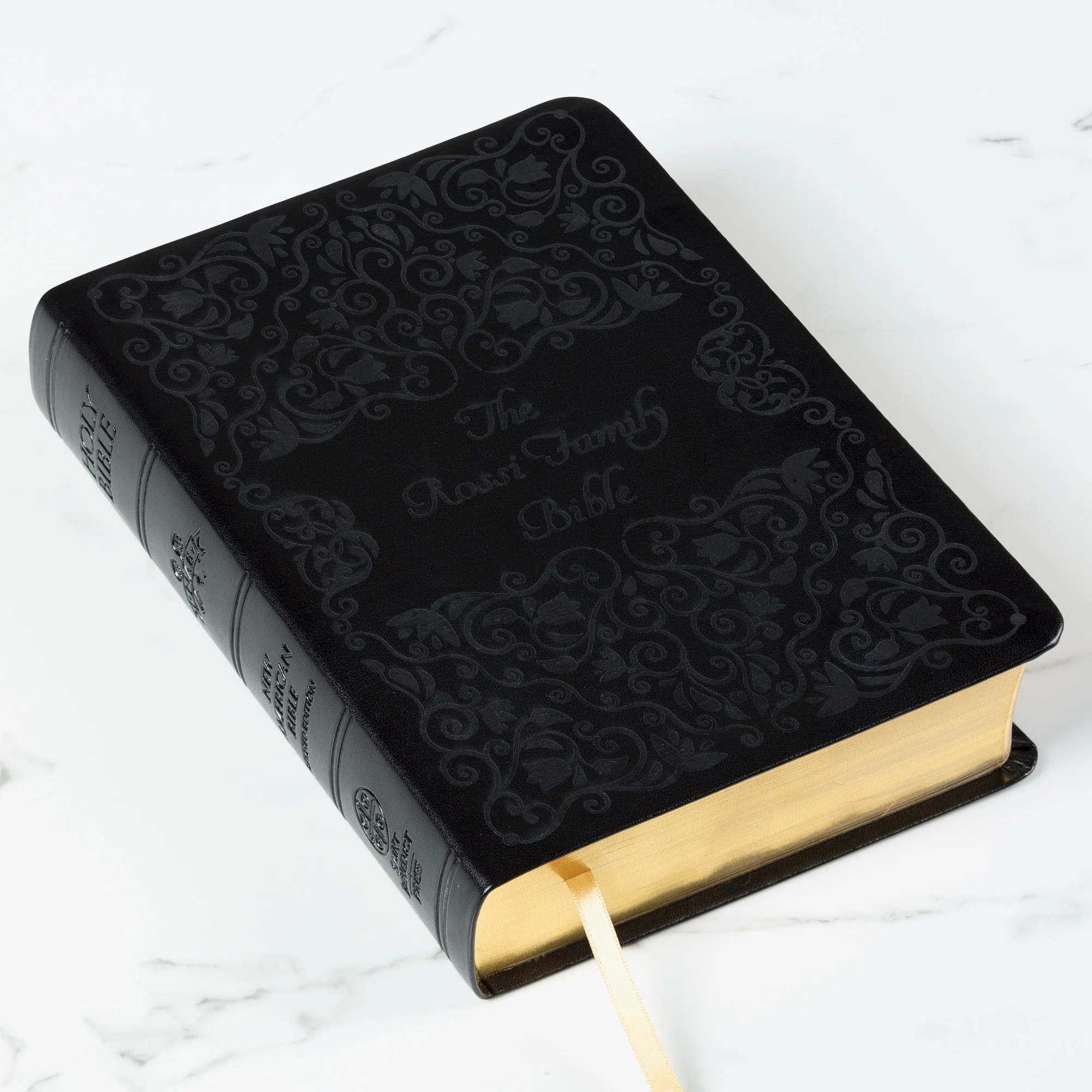 Family Bible - Image 4