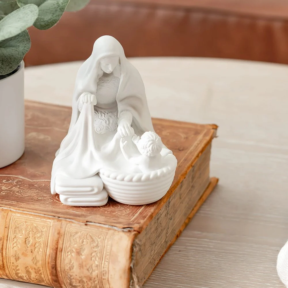 Laundry with Jesus Marian Statue - 6" - Image 5